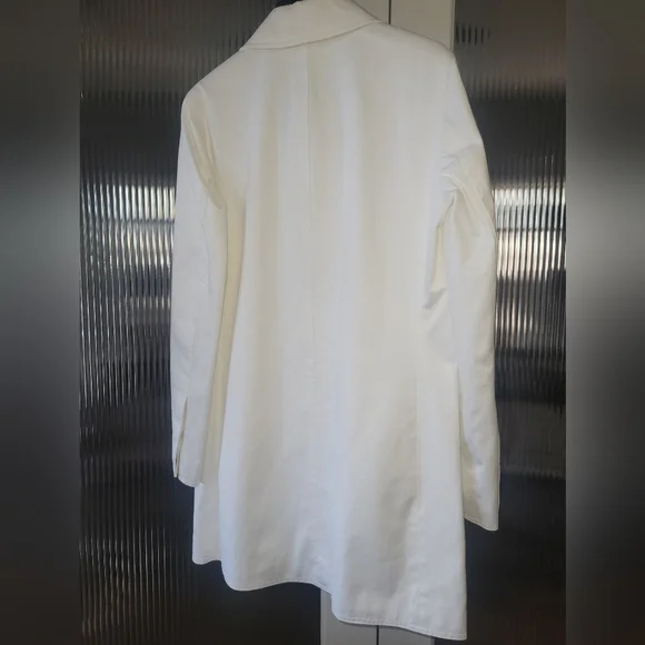 Coach Jacket - Picture 2 of 7